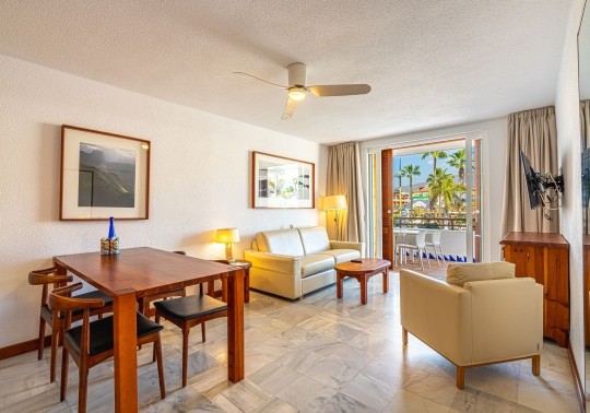 Dining Room 1 Corner apartment in Parque Santiago III