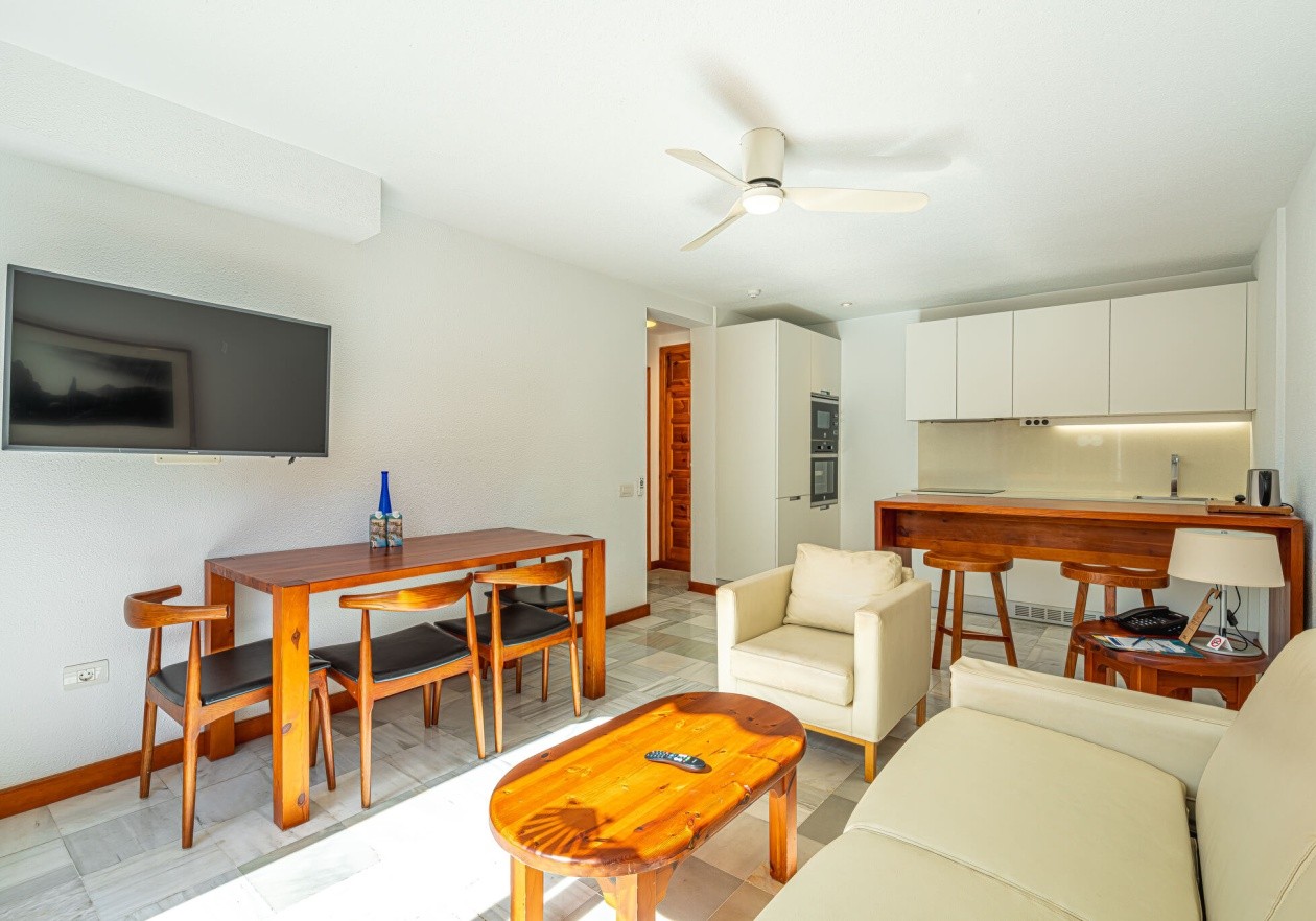 Dining room 1 1 bedroom apartment in Parque Santiago III