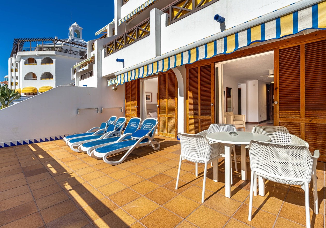 Terraza Apartamento con terraza grande en Parque Santiago III