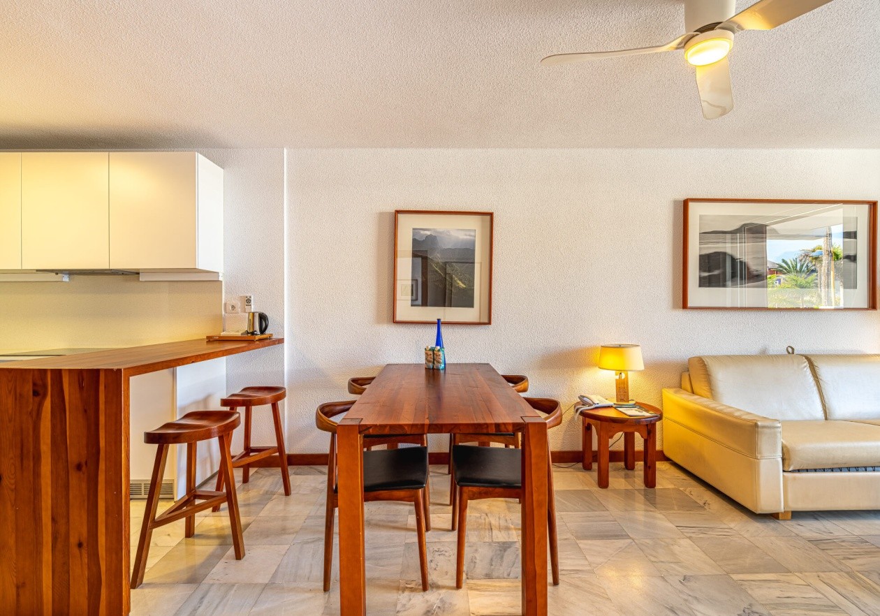 Kitchen 3 Renovated Apartment in Parque Santiago III