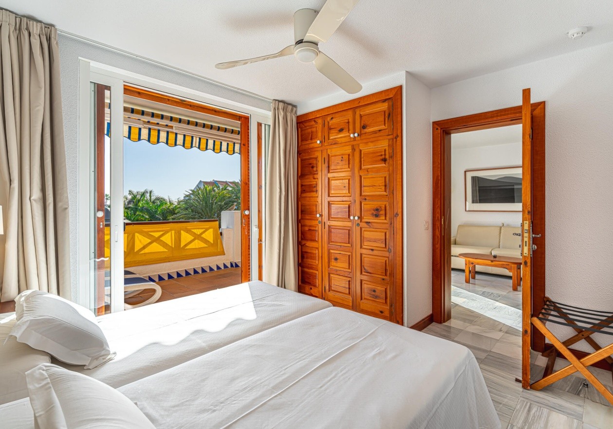 Refurbished Apartment in Parque Santiago III