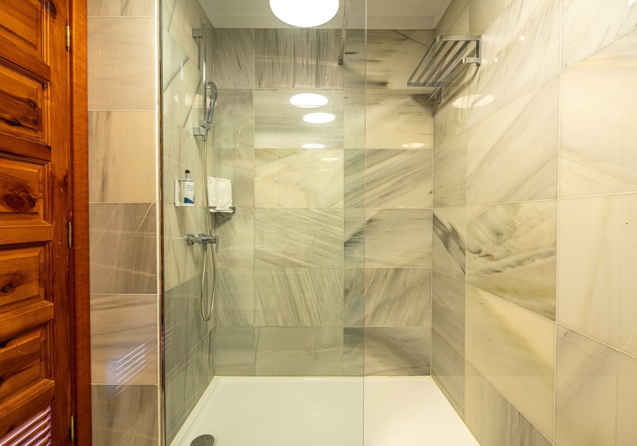 Refurbished Apartment in Parque Santiago III