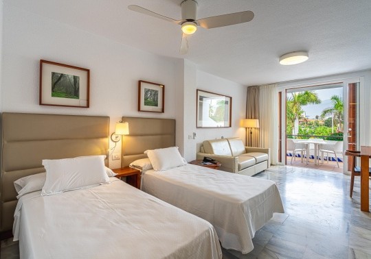 Room 1 Studio in first line in Parque Santiago III