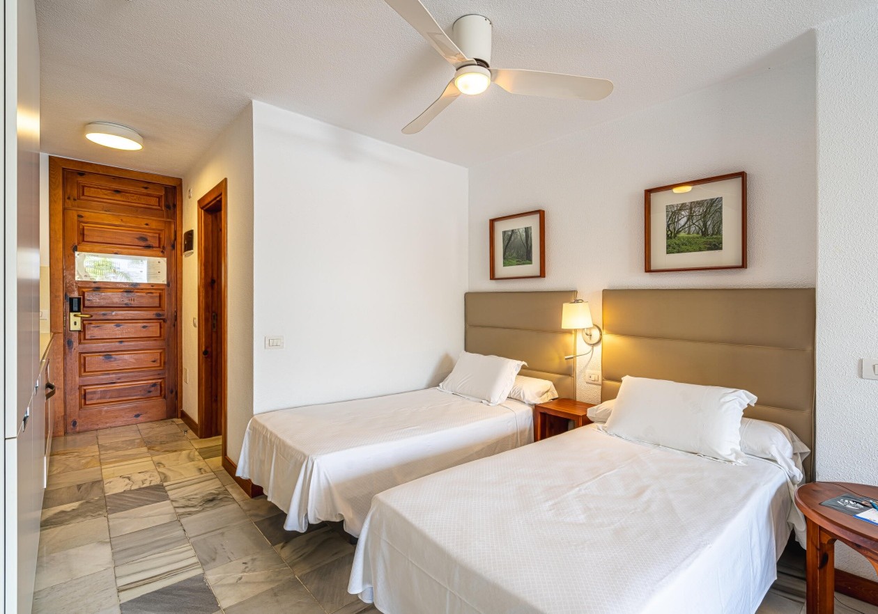 Room 3 Studio in first line in Parque Santiago III