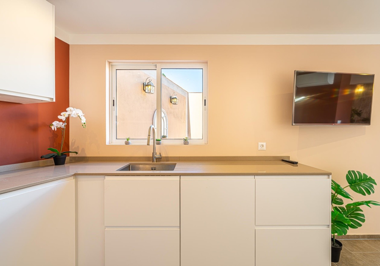 Kitchen 5 Renovated house Icod de Los Vinos