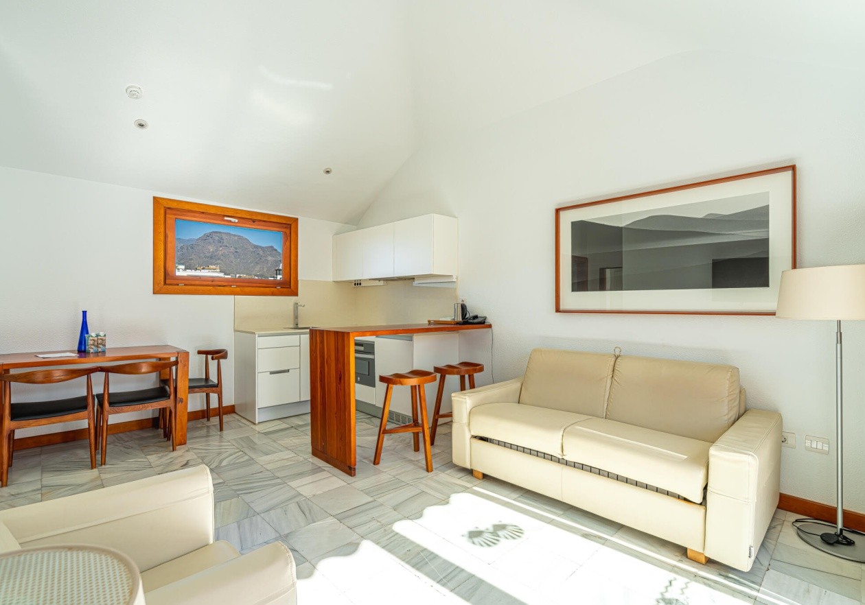 Dining room 2 Lot of 6 penthouses for sale in Parque Santiago III