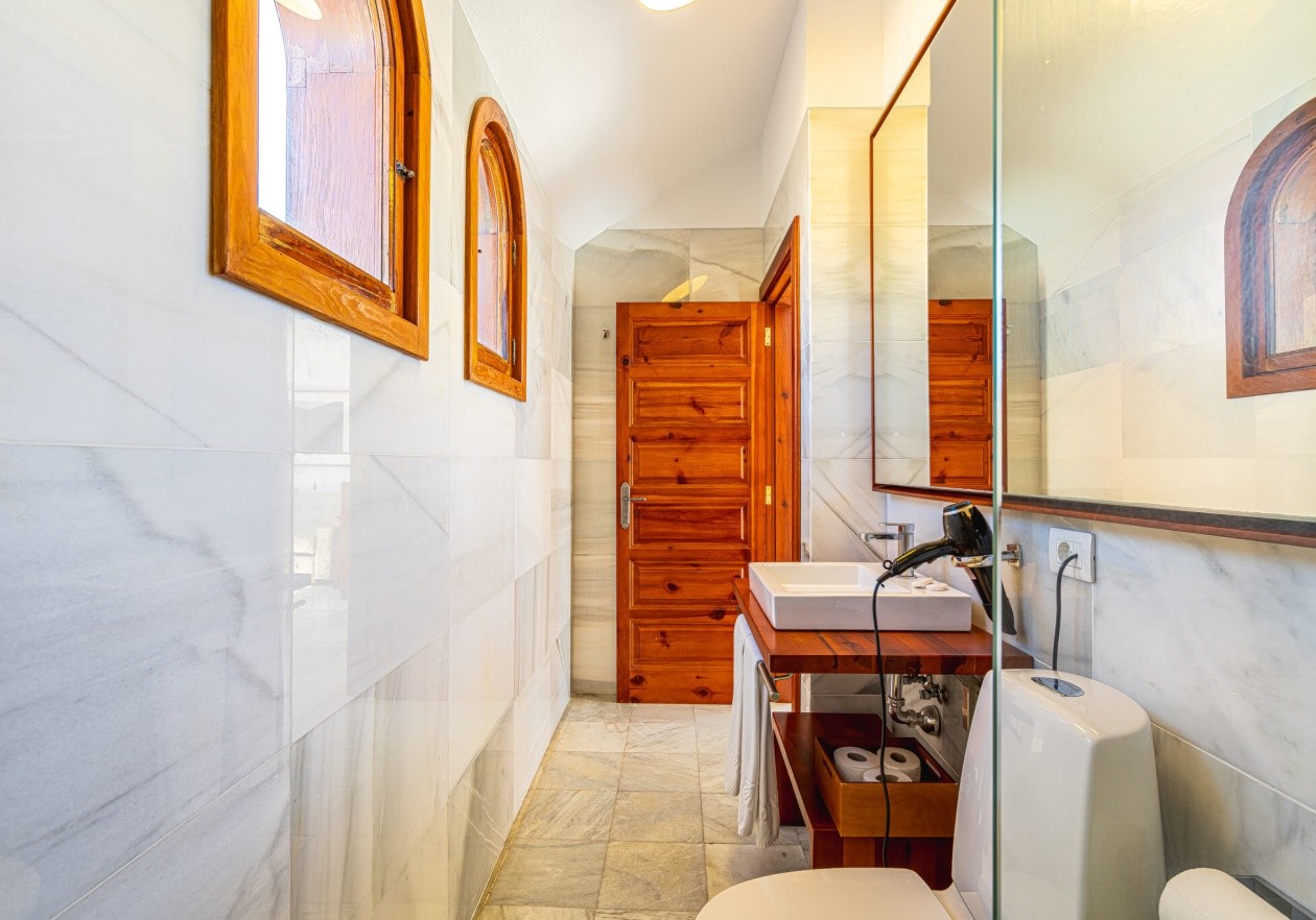 Bathroom 5 Lot of 6 penthouses for sale in Parque Santiago III
