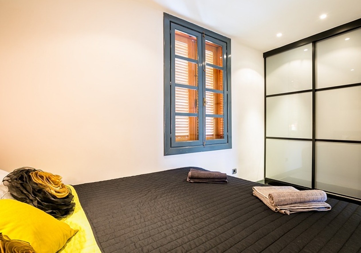 Room 1 Exclusive Refurbished Villa in Parque Santiago III