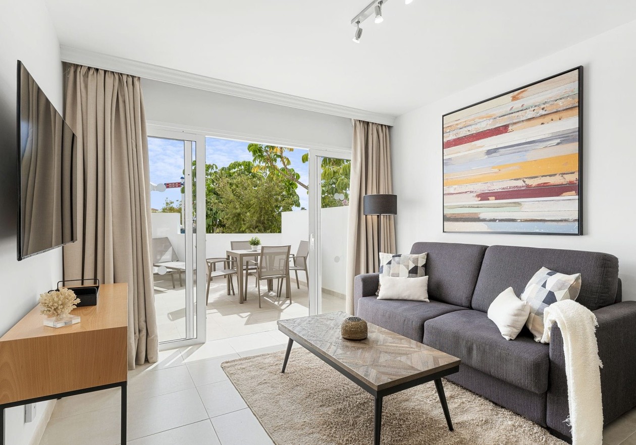 Room 5 Wyndham Residences in Golf del Sur