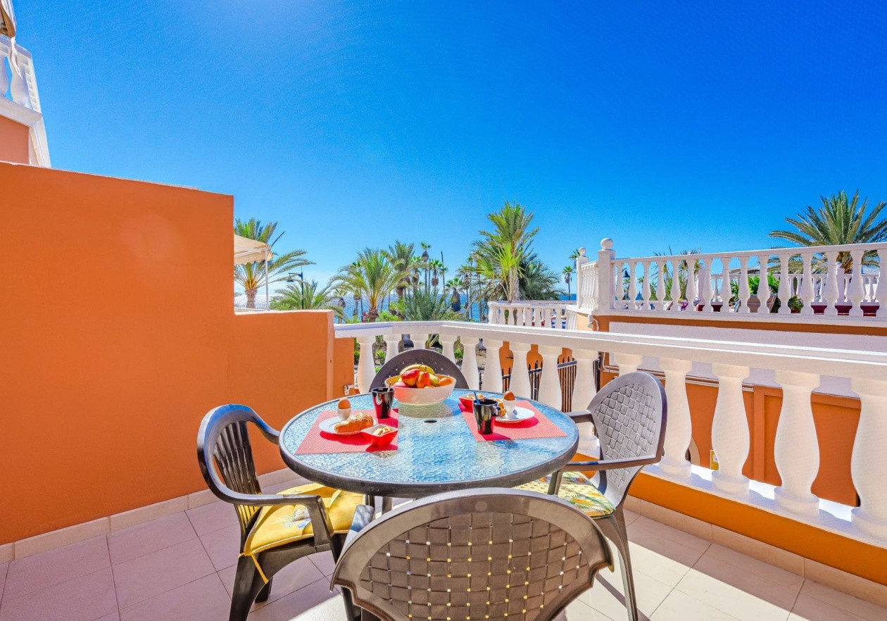 Exclusive seafront studio in Las Américas - Tenerife Royal Garden