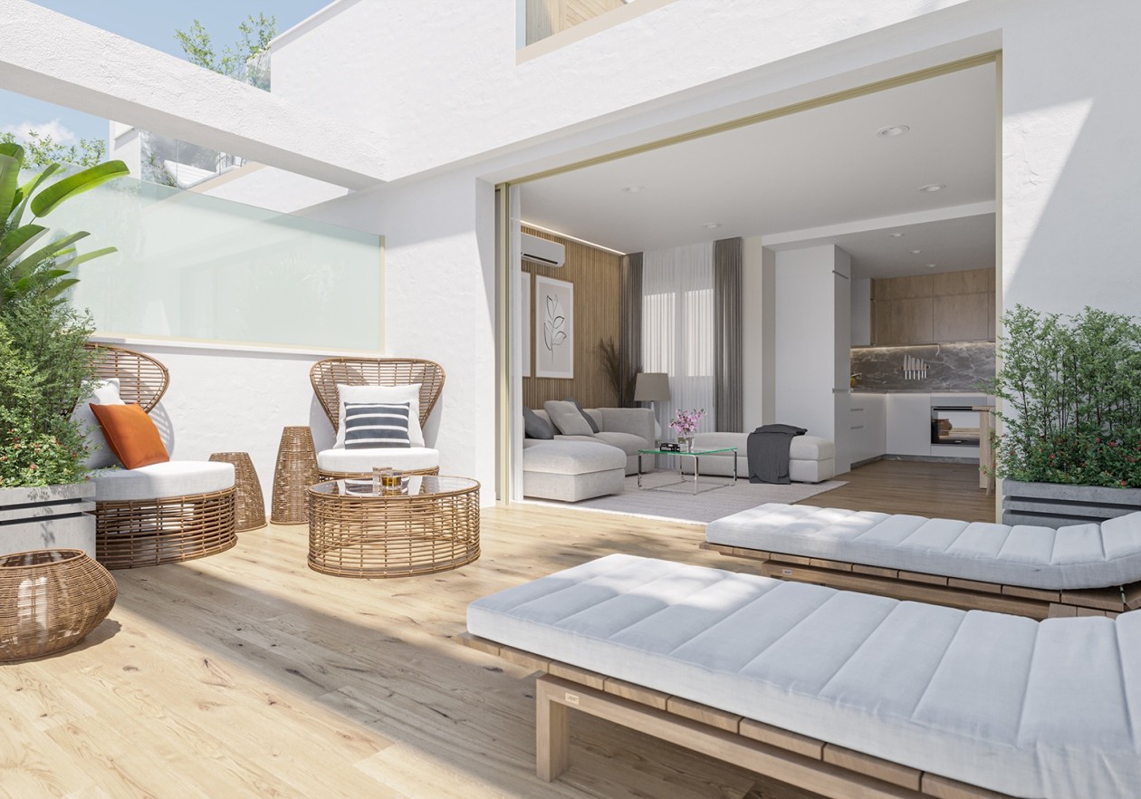 DELUXE HOMES