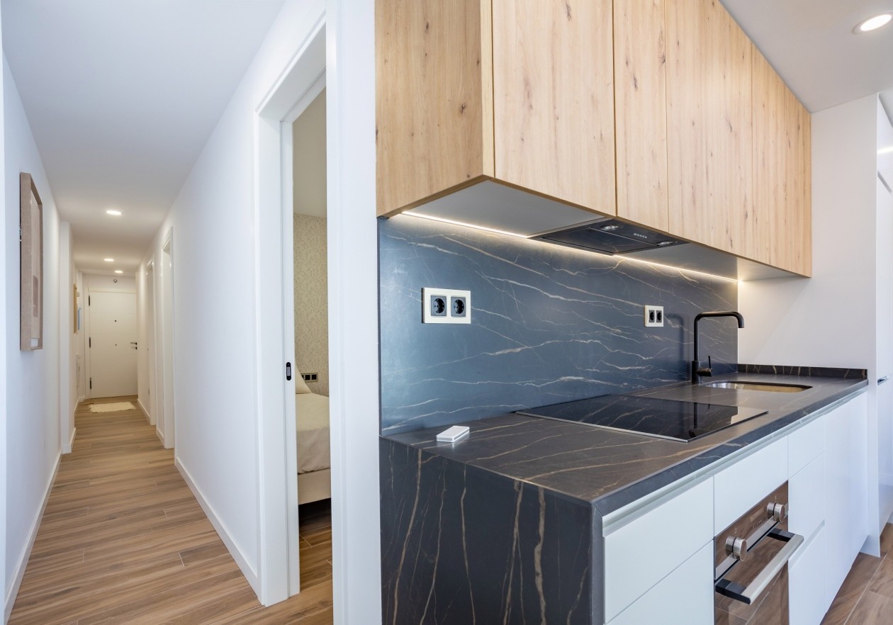 DELUXE HOMES