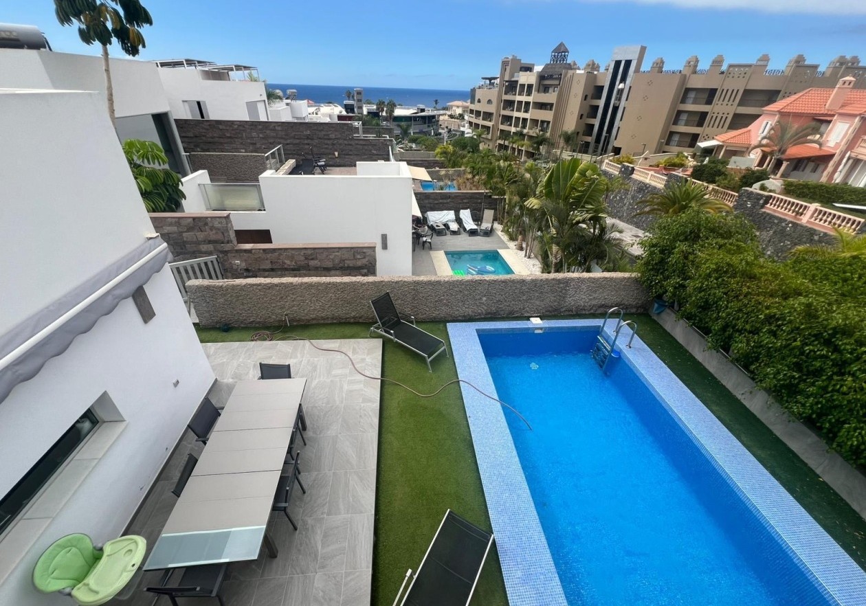 Luxury Townhouse in “Habitats del Duque” – Costa Adeje