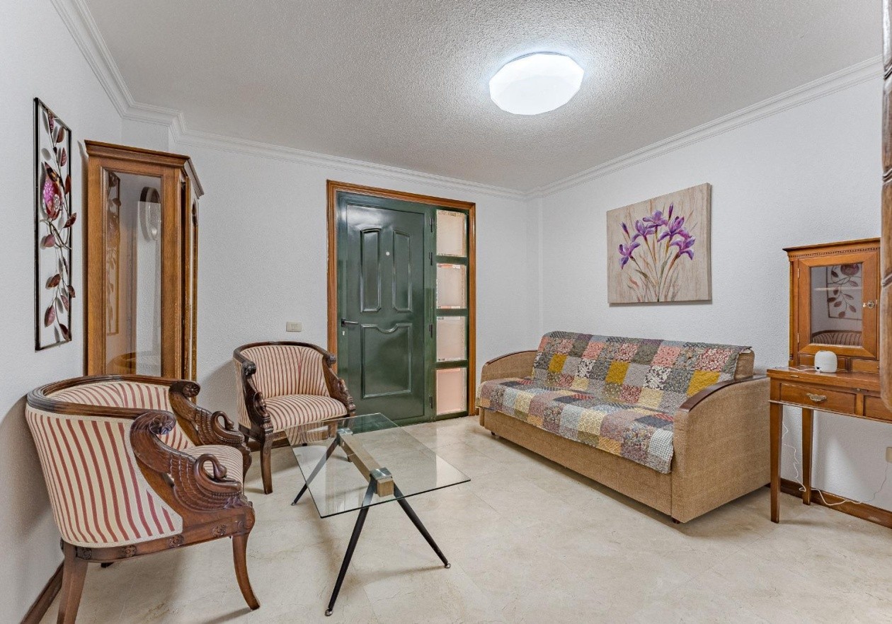 Exclusivo chalet de 3 dormitorios en Chayofa