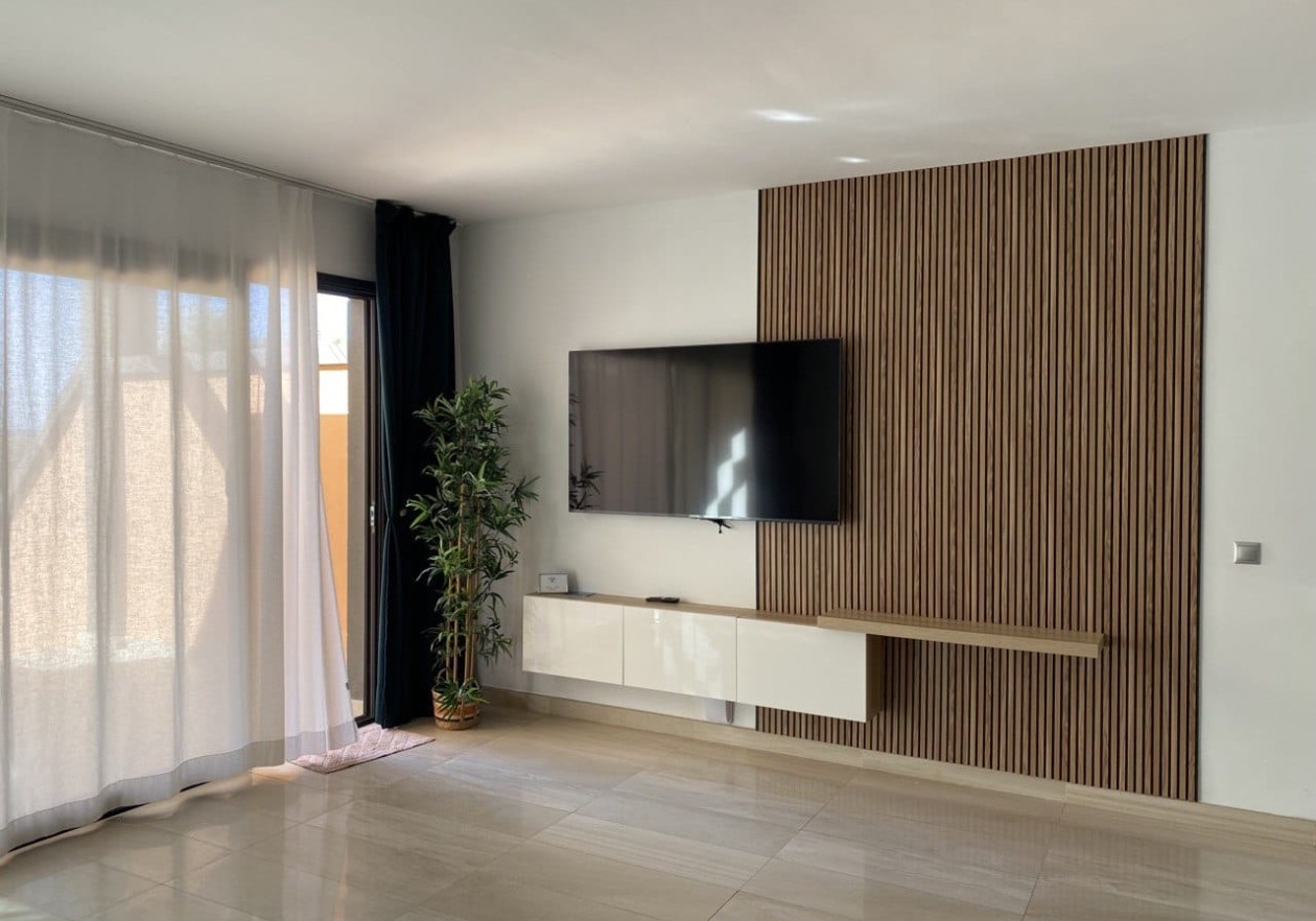 Exclusive seaside townhouse in La Caleta