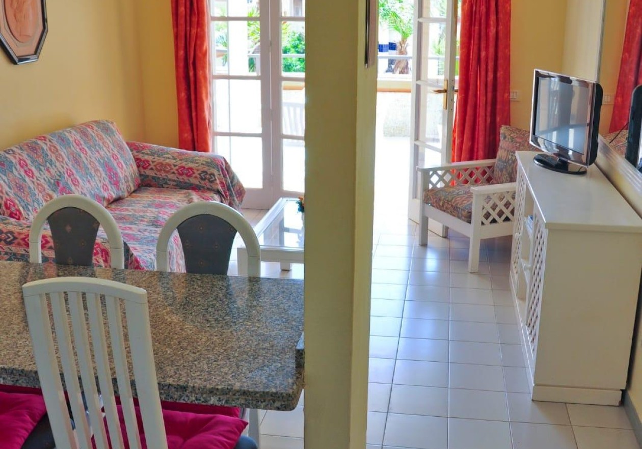 Elegant 1-bedroom flat in Yucca Park